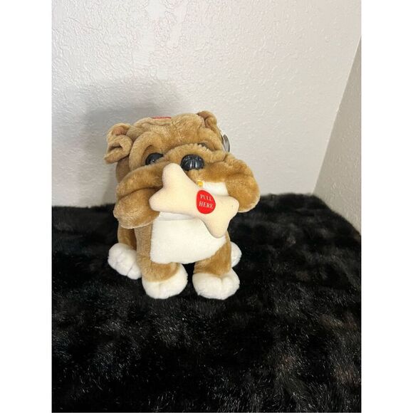 RARE GANZ BRUTUS H5127 Battery Operated WORKS Plush Bulldog Tan White New - Picture 1 of 4